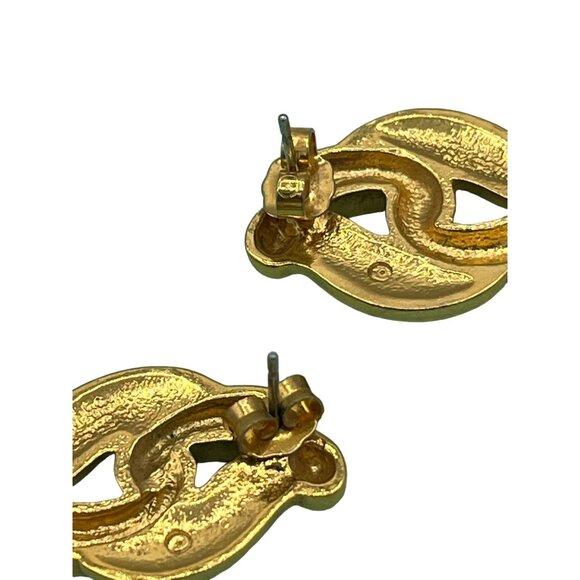 Vintage Gold Tone Cream Beige Enamel Knot Pierced Earrings - Picture 7 of 8